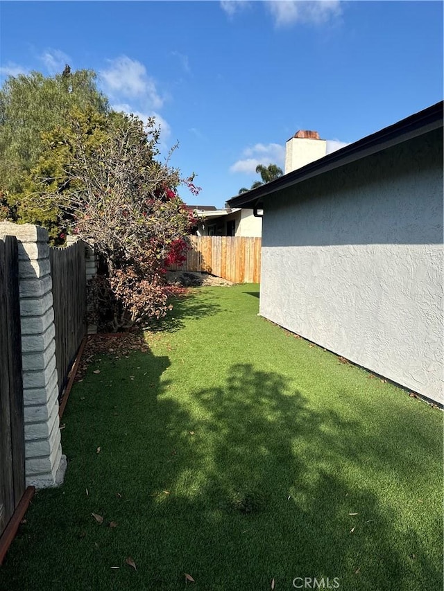3195 Camarillo Ave, Oceanside, CA 92056 - view of yard