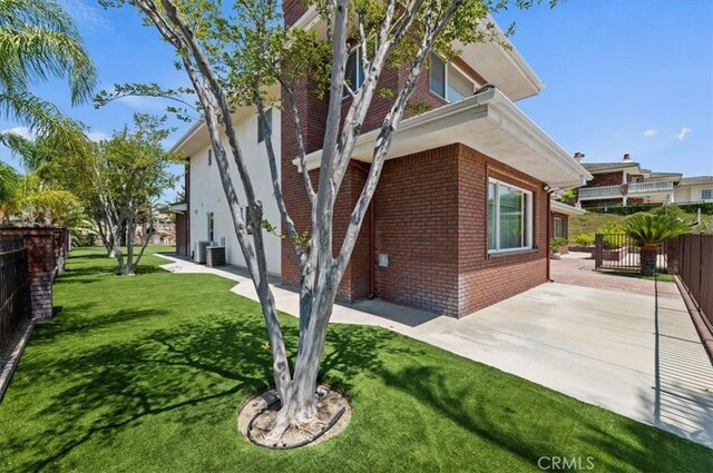 6975 Wyndham Hill Dr, Riverside, CA 92506 - photo 59