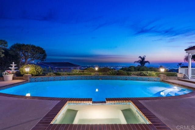 5946 Overlake Ave, Del Cerro, CA 92120 - swimming pool featuring an in-ground hot tub and a patio area