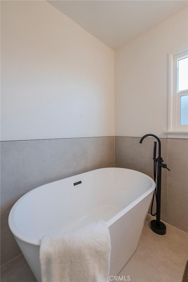 1015 S Castlegate Ave, Compton, CA 90221 - photo 23
