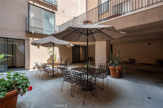 625 S Berendo St Unit 604, Los Angeles, CA 90005 - patio / terrace with outdoor dining space and a patio area