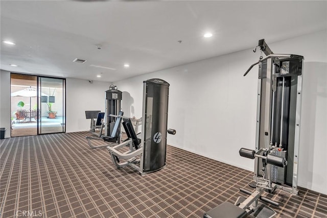 625 S Berendo St Unit 604, Los Angeles, CA 90005 - workout area featuring carpet and recessed lighting