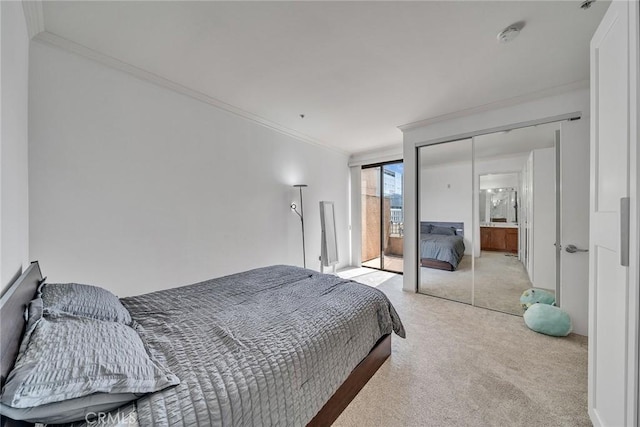 625 S Berendo St Unit 604, Los Angeles, CA 90005 - bedroom featuring carpet floors, ornamental molding, and access to exterior