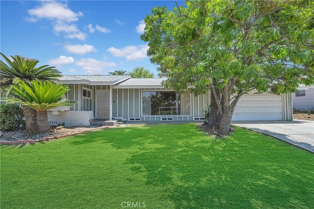 20468 College Blvd, Riverside, CA 92507 - view of front of home featuring driveway, board and batten siding, a front yard, and a garage