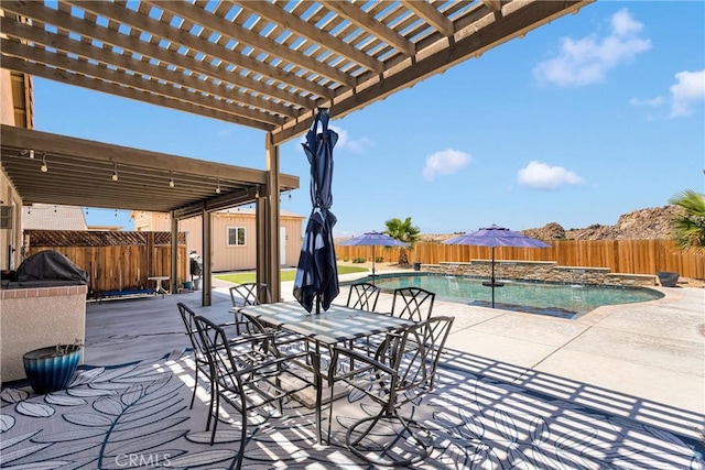 15558 Lookout Rd, Apple Valley, CA 92307 - fenced backyard with a pergola, a patio, and a wooden deck