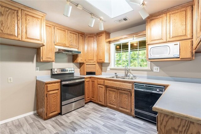22211 Sunshine Way, Redding, CA 96003 - photo 9