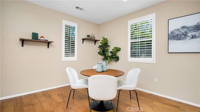66 Full Moon, Irvine, CA 92618 - dining room with wood finished floors