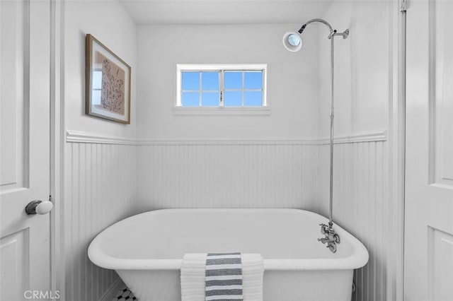 2322 246th St, Lomita, CA 90717 - full bath with a soaking tub and wainscoting