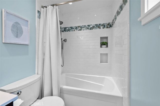 2322 246th St, Lomita, CA 90717 - bathroom featuring shower / tub combo and vanity