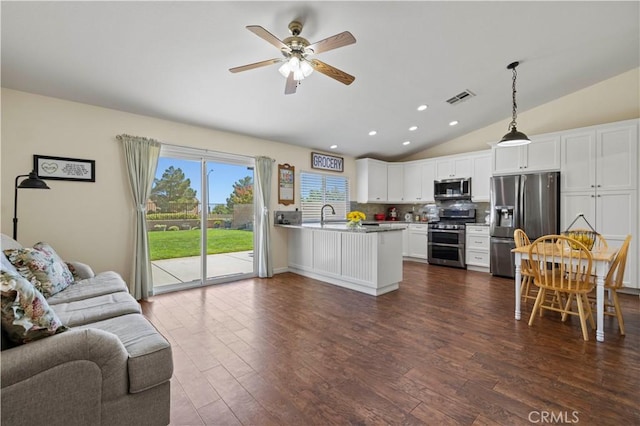 4327 Cocina Ln, Palmdale, CA 93551 - photo 4
