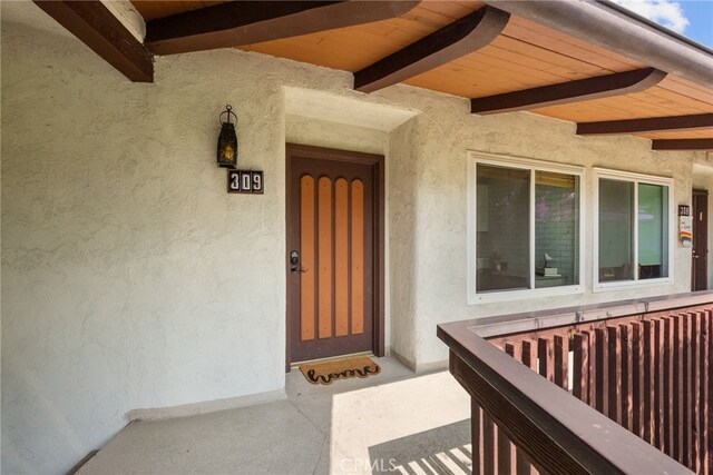 5650 Sumner Way Unit 309, Culver City, CA 90230 - property entrance featuring stucco siding