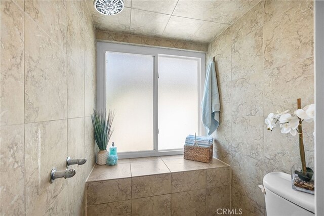 5650 Sumner Way Unit 309, Culver City, CA 90230 - bathroom with toilet