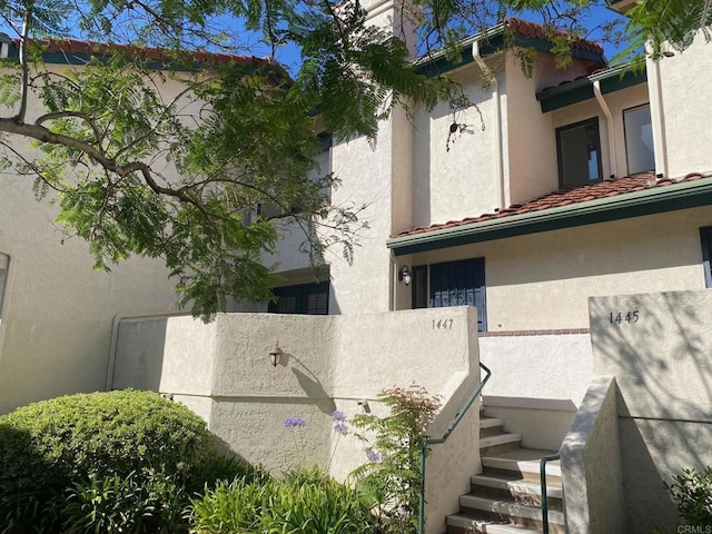 1447 Summit Dr, Chula Vista, CA 91910 - view of building exterior