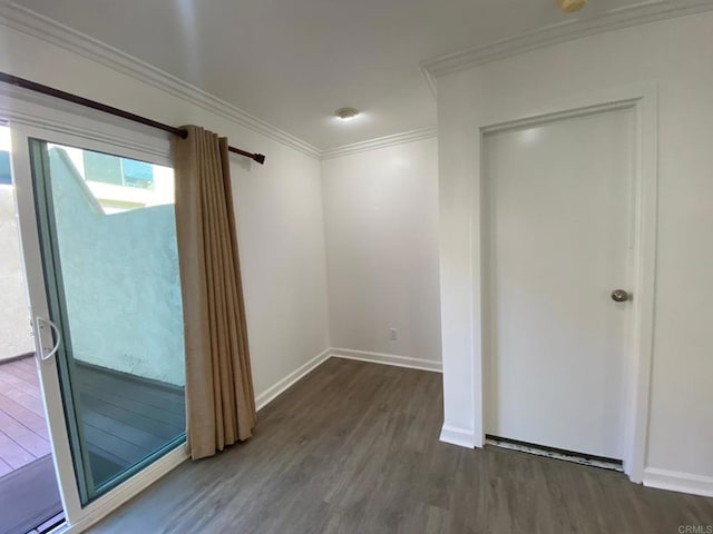 1447 Summit Dr, Chula Vista, CA 91910 - unfurnished room featuring wood finished floors and ornamental molding