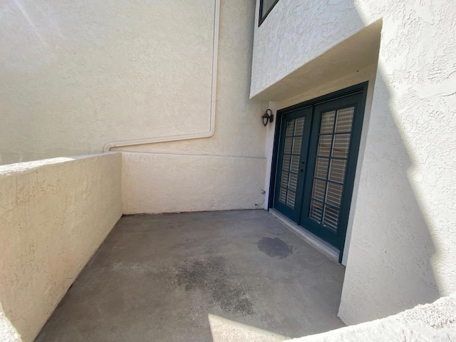 1447 Summit Dr, Chula Vista, CA 91910 - balcony with french doors