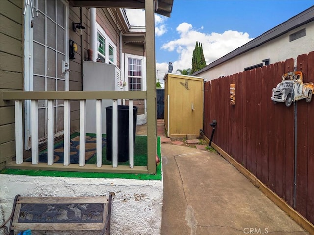2642 E Washington St, Carson, CA 90810 - photo 16
