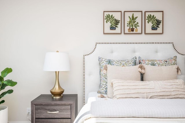 1904 Grey Rabbit Hollow Ln, Fallbrook, CA 92028 - bedroom featuring baseboards