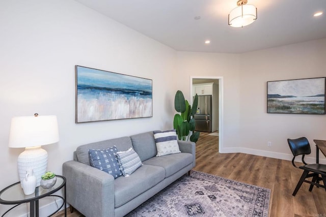 1904 Grey Rabbit Hollow Ln, Fallbrook, CA 92028 - living room with wood finished floors and recessed lighting