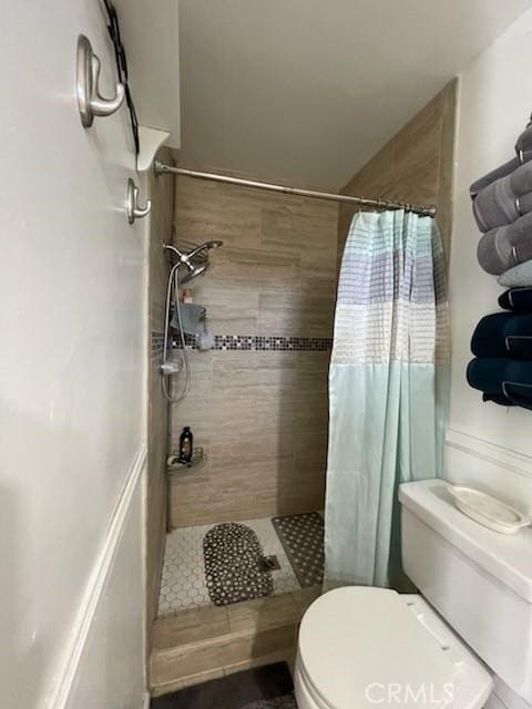 7430 Leucite Ave, Rancho Cucamonga, CA 91730 - full bath with tiled shower