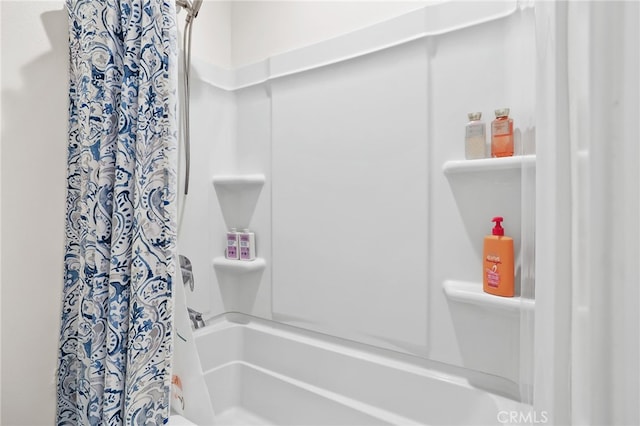 105 High Mdw, Lake Forest, CA 92610 - full bath with shower / bath combination with curtain