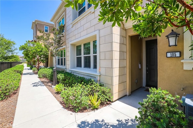 105 High Mdw, Lake Forest, CA 92610 - entrance to property