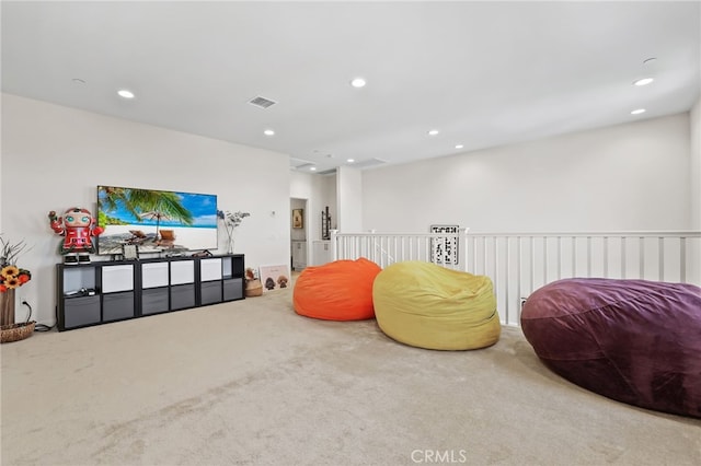 105 High Mdw, Lake Forest, CA 92610 - sitting room with carpet floors and recessed lighting