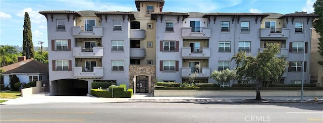 13200 Moorpark St Unit 201, Sherman Oaks, CA 91423 - view of apartment building / complex