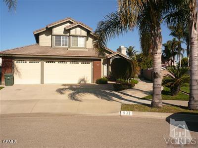 931 Nottigham Dr, Oxnard, CA 93030 - view of front of house featuring concrete driveway and a garage
