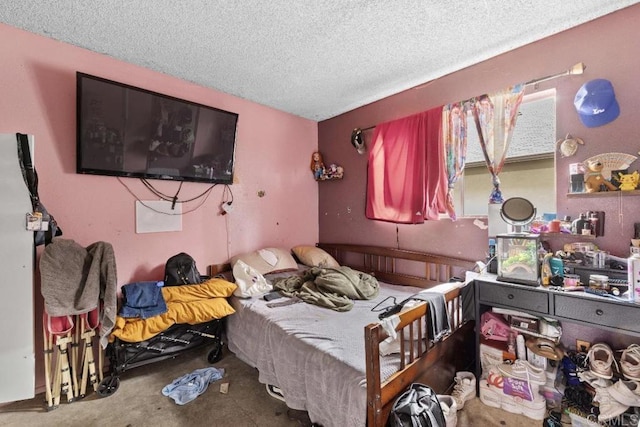 4139 46th St, San Diego, CA 92105 - bedroom with a textured ceiling