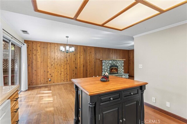 1381 Blackfoot Trl W, Lake Arrowhead, CA 92378 - photo 14