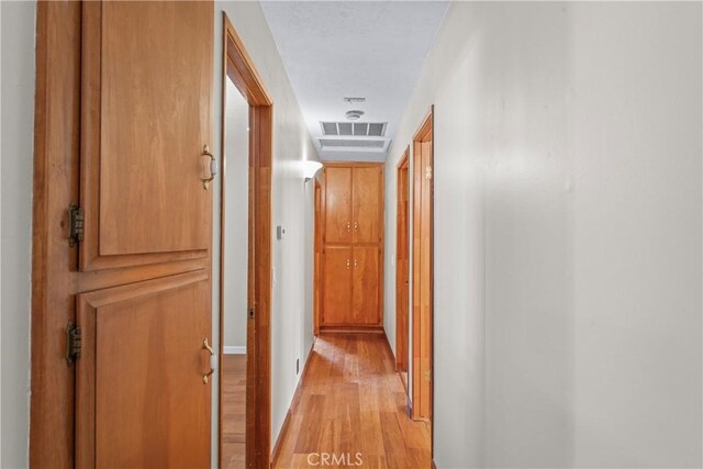 1381 Blackfoot Trl W, Lake Arrowhead, CA 92378 - photo 20
