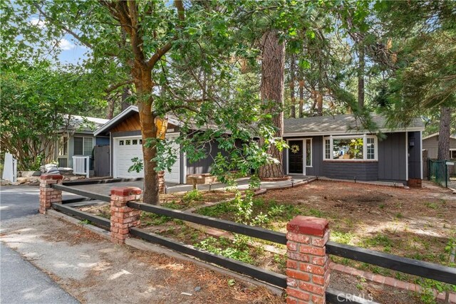 1381 Blackfoot Trl W, Lake Arrowhead, CA 92378 - photo 33