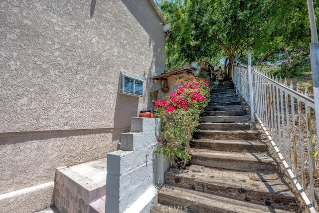 1134 N Rowan Ave, East Los Angeles, CA 90063 - view of stairs