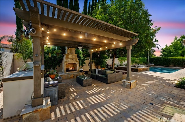 46287 Durango Dr, Temecula, CA 92592 - view of patio featuring a pergola, an outdoor living space with a fireplace, a pool with connected hot tub, and ceiling fan
