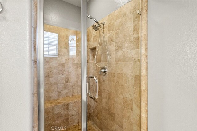 46287 Durango Dr, Temecula, CA 92592 - bathroom with a shower stall