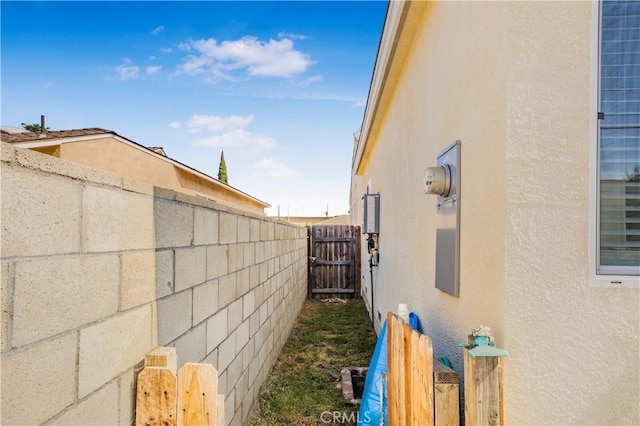676 E Barry Dr, Long Beach, CA 90805 - photo 40