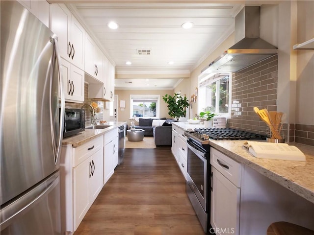 4917 W 140th St, Hawthorne, CA 90250 - kitchen featuring stainless steel appliances, decorative backsplash, white cabinetry, crown molding, and recessed lighting