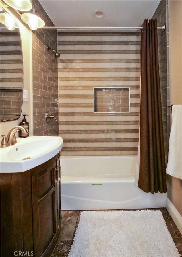 4917 W 140th St, Hawthorne, CA 90250 - bathroom featuring shower / bath combo with shower curtain and vanity
