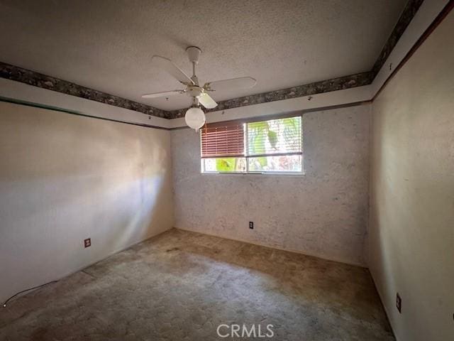 3246 Shamrock Ave, Merced, CA 95340 - carpeted spare room featuring a ceiling fan and a textured ceiling