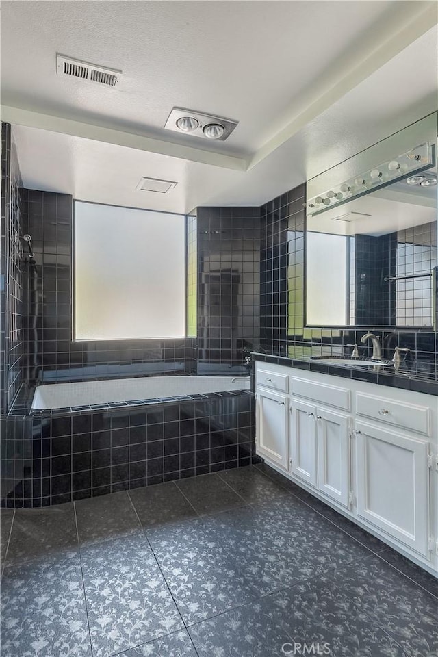 3924 Fairbreeze Cir, Westlake Village, CA 91361 - photo 31