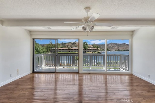 3924 Fairbreeze Cir, Westlake Village, CA 91361 - photo 30