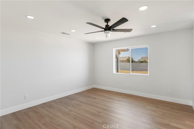 58424 Canterbury St, Yucca Valley, CA 92284 - empty room featuring a ceiling fan, recessed lighting, and light wood-type flooring