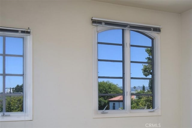 918 S Muirfield Rd, Los Angeles, CA 90019 - photo 36