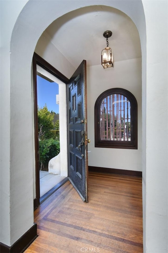 918 S Muirfield Rd, Los Angeles, CA 90019 - photo 10