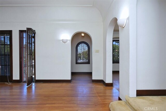 918 S Muirfield Rd, Los Angeles, CA 90019 - photo 14