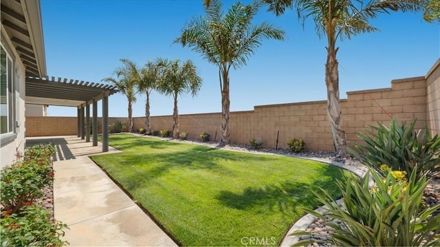 5120 Armendarez Ln, Fontana, CA 92336 - fenced backyard with a pergola