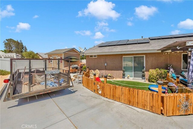 26460 Gem Ct, Helendale, CA 92342 - view of patio