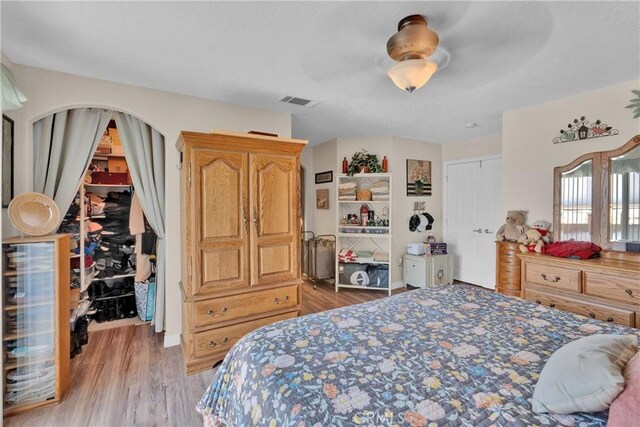 26460 Gem Ct, Helendale, CA 92342 - bedroom featuring light wood-type flooring and a ceiling fan