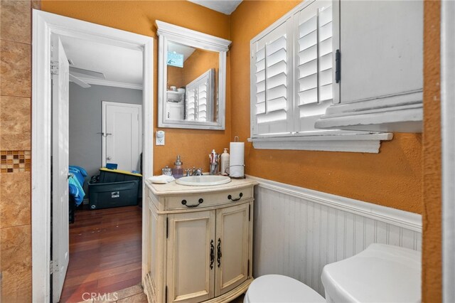 826 E 83rd St, Los Angeles, CA 90001 - photo 18