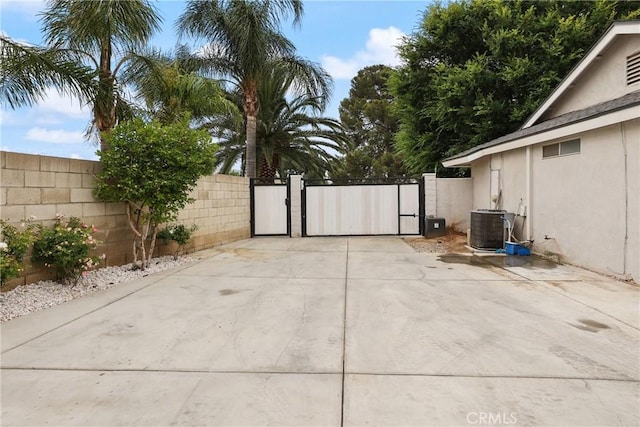 8963 Bold Ruler Ln, Jurupa Valley, CA 92509 - photo 23